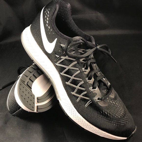 nike pegasus 32 black